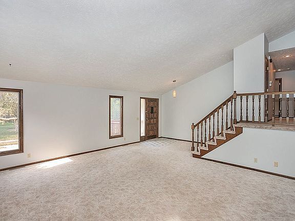 5th image of 6033 N 116th Cir