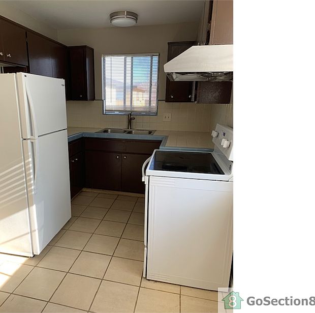1st image of 1425 Dubert Ln APT 4