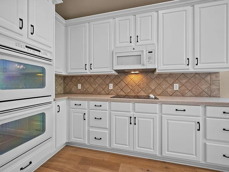 4617 Kingsway Ln — Photo 19