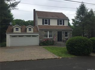 16 Fremont Ave, Nanuet, NY 10954