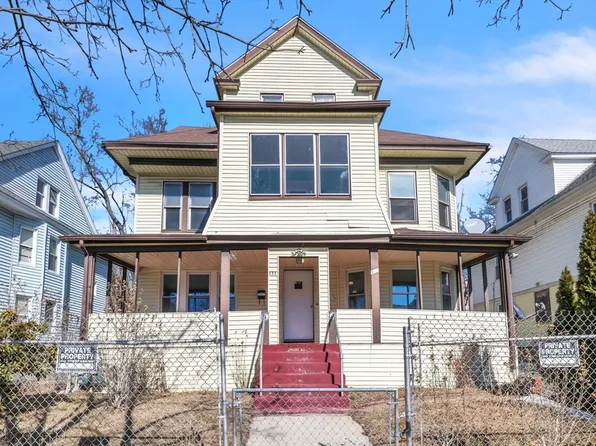 171 Massasoit St, Springfield, MA 01107