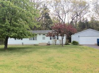 351 Birchwood Dr, Manistee, MI 49660