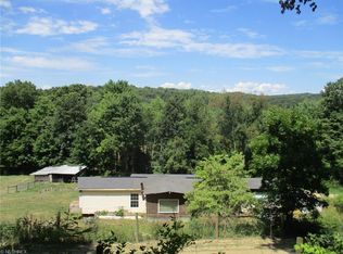 2844 Simpson Rd SE, Dennison, OH 44621