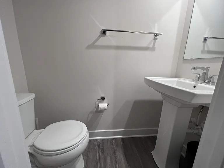 217 Stonehurst Dr #1 — Photo 6