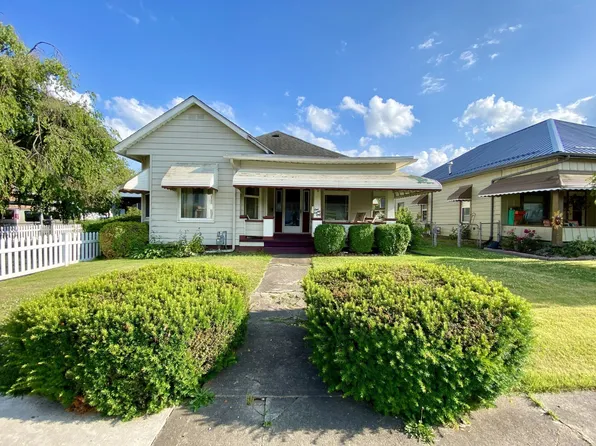 181 W Columbus St, Nelsonville, OH 45764