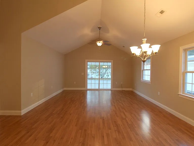 500 Callaway Cir — Photo 14