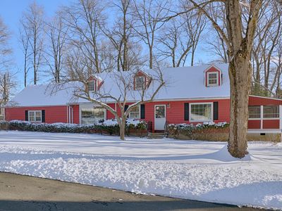 470 Cascade Drive, Fairfield, CT, 06825