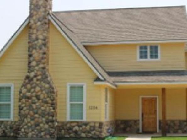 1204 Milner Dr