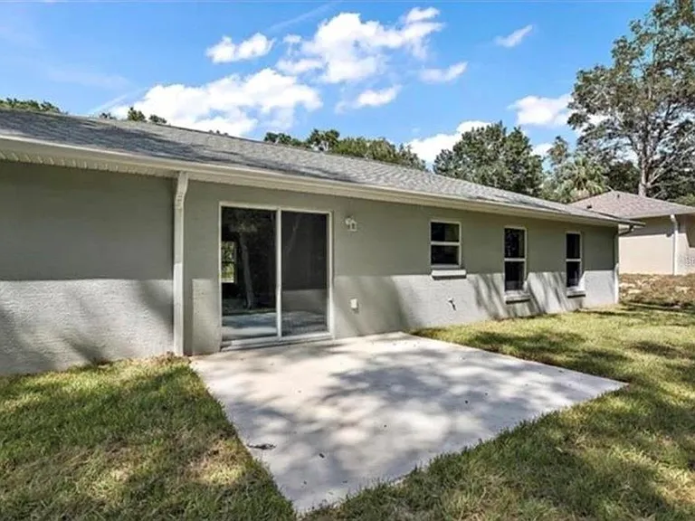 2920 SE 49th Pl — Photo 13