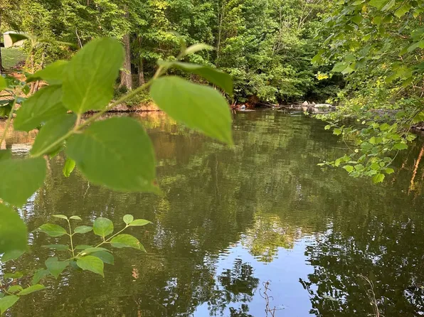 LOT 5 Cherokee Plz, Centre, AL 35960