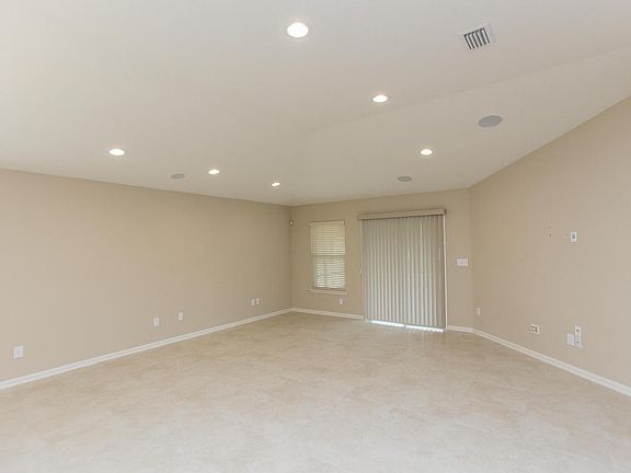 2nd image of 128 Prestwick Grande Dr