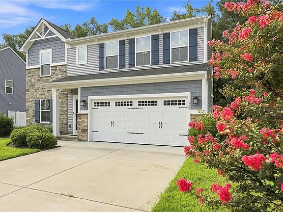 3rd image of 508 Schaefer Ave