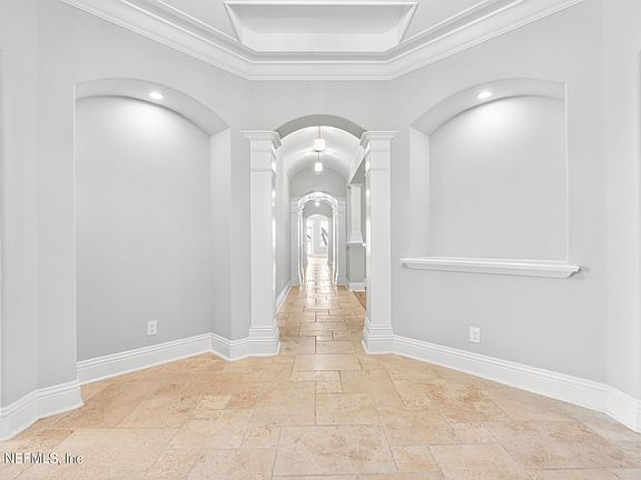 5th image of 1616 RIVER Road #105