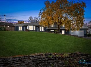 5531 Bent Oak Rd, Sylvania, OH 43560