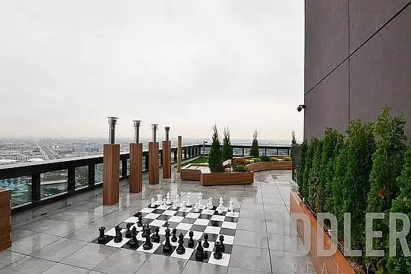 Rented by The KCI Group | media 37