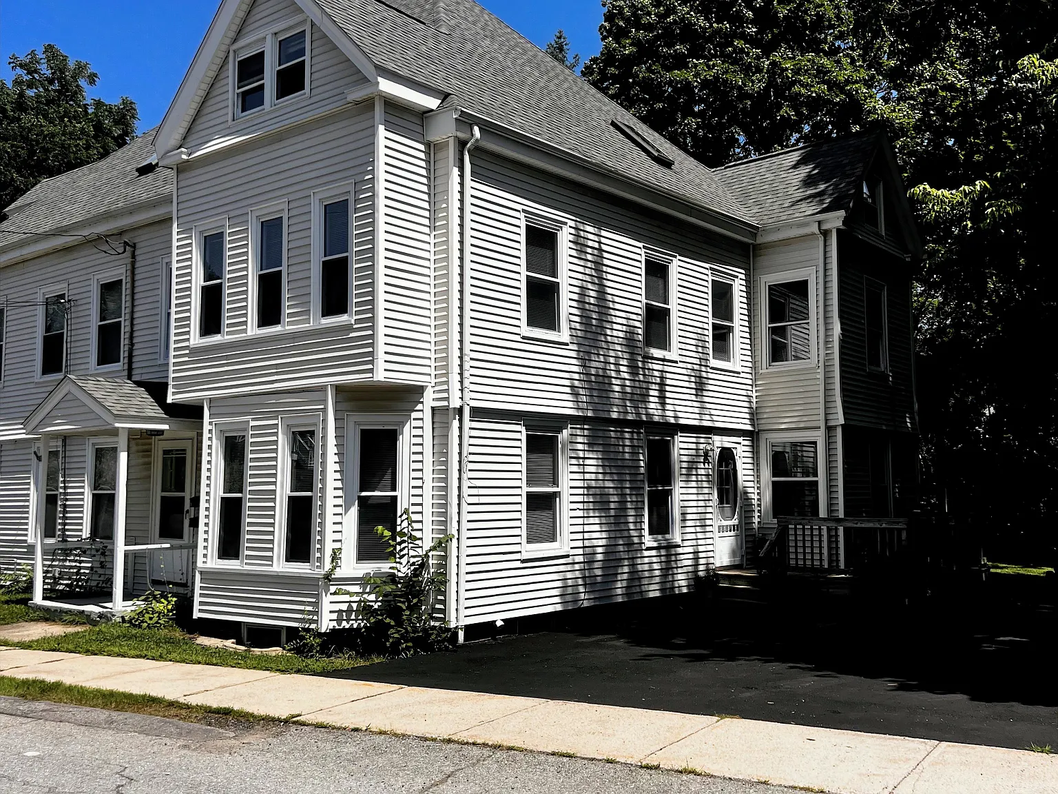 2 bed, 1500 sqft, $2,500 — Photo 2