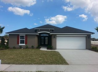 2498 Club Lake Dr, Orange Park, FL 32065