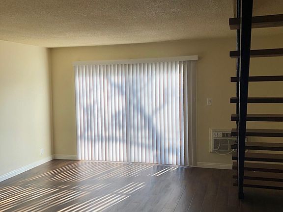 3rd image of 4479 Rockland Pl APT 5