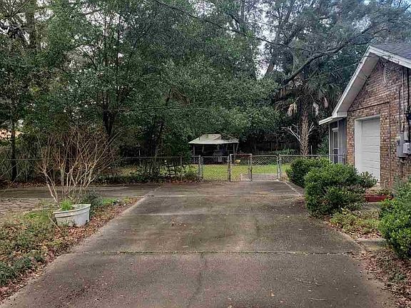 5th image of 1275 N 77th Ave