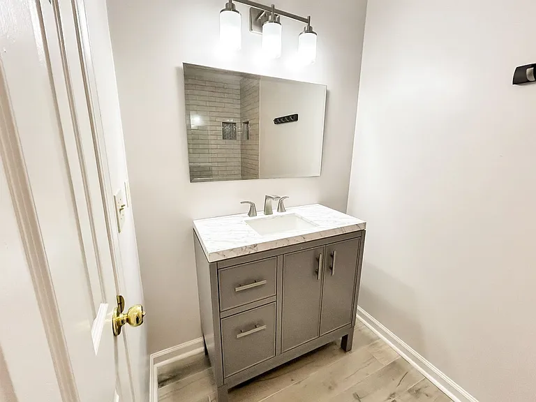 7500 Roswell Rd #11 — Photo 24