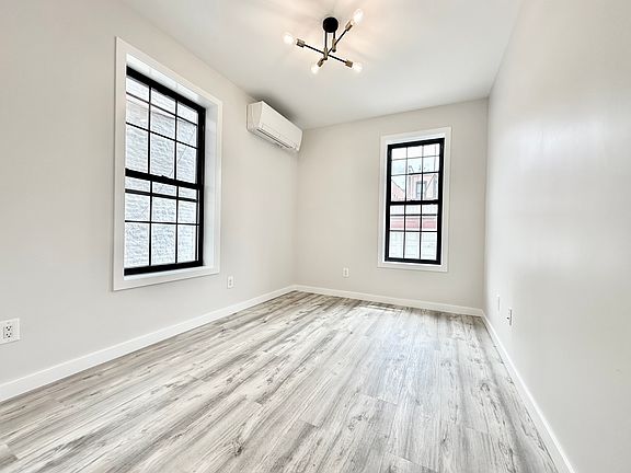 5th image of 1708 Norman St #1GF