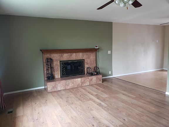 4th image of 5569 S Hugoton Dr