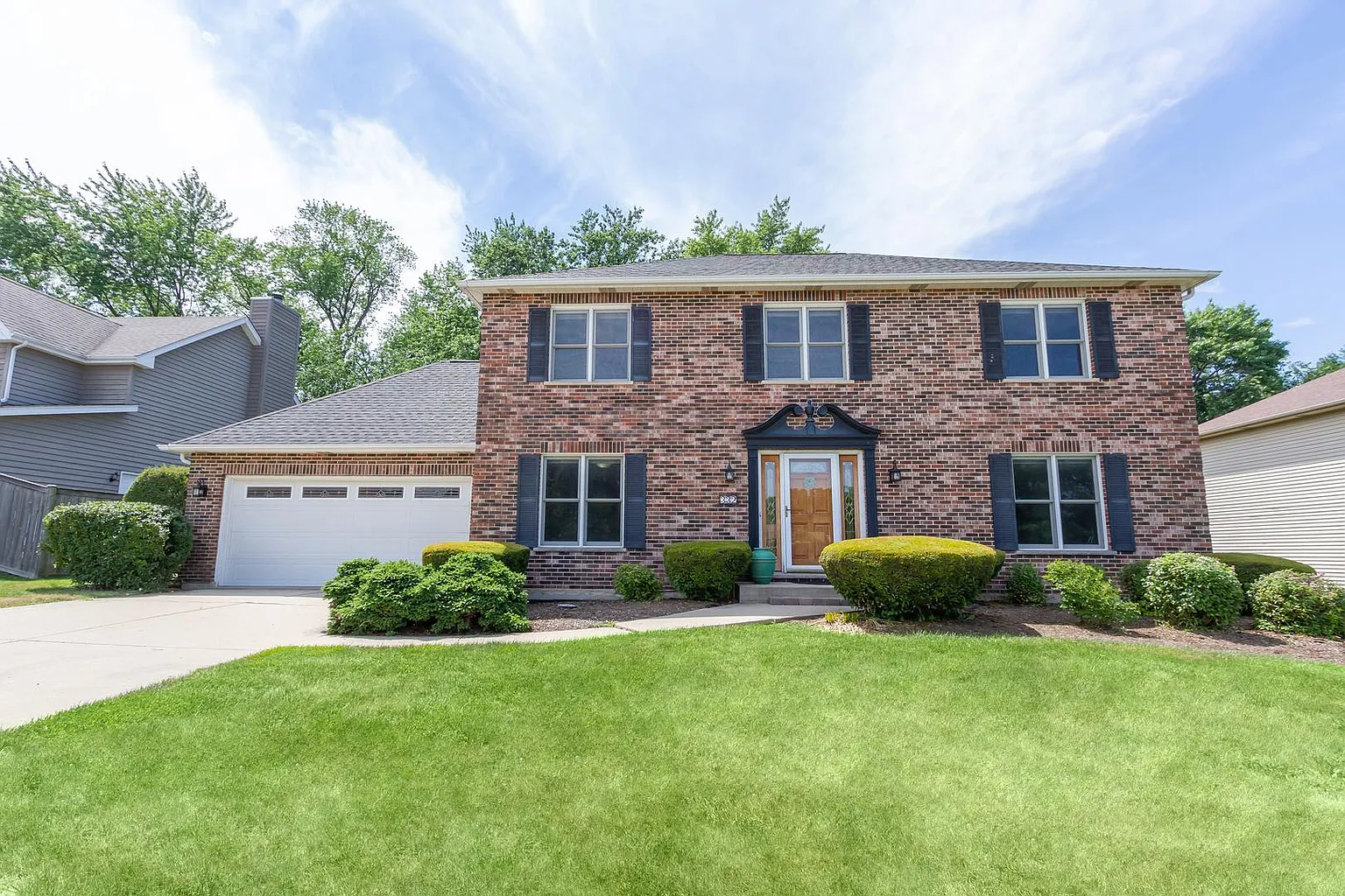 332 Patricia Ln photo 1