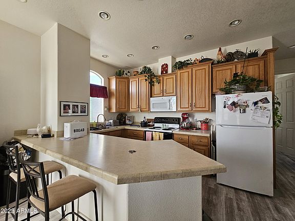 4th image of 8700 E University Drive #5204