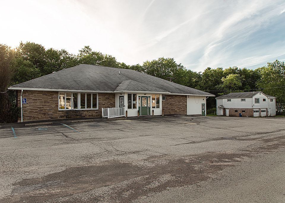 1st image of 8841 Somerset Pike
