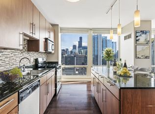 Flair Tower Apartments, Chicago, IL 60654