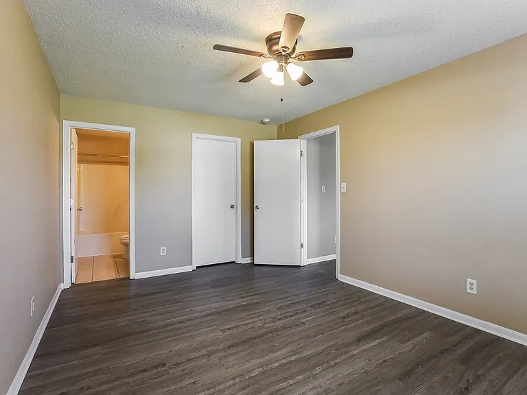 1418 Green Spring Way — Photo 9