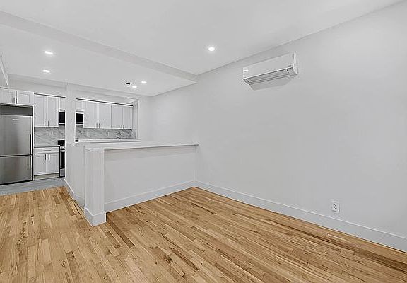 5th image of 570 9th Ave #3A