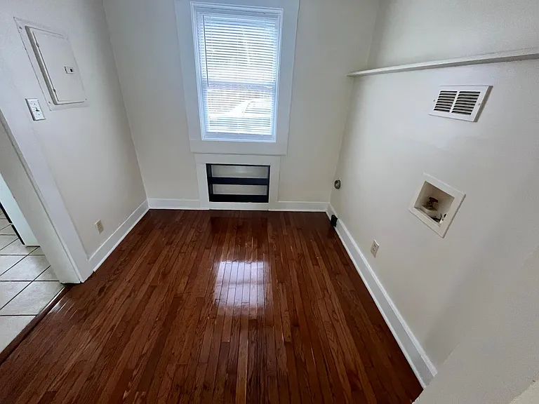 918 Ferndale Blvd #918 — Photo 4