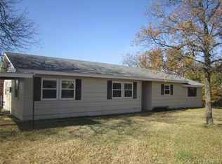 1226 Hc 68 Road'448947 East 979 Road', Vian, OK 74962