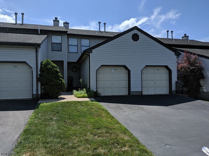 1st image of 503 Cypress Ct #503