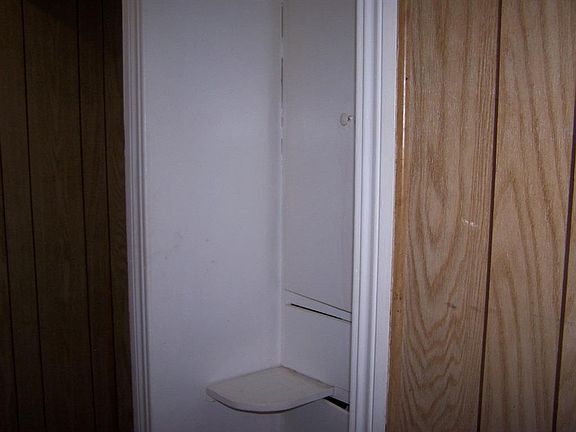 5th image of 1317 E Odneal St