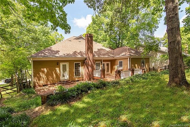 2nd image of 6206 Ash Cove Ln
