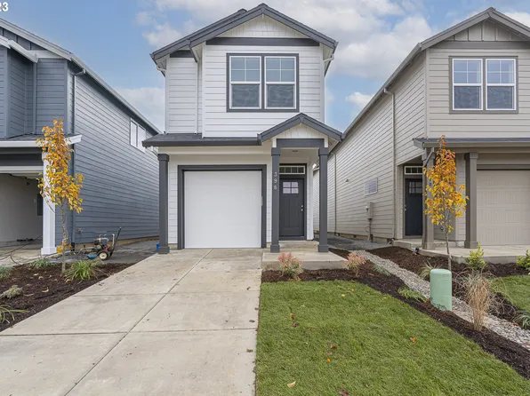 398 E London Way, Newberg, OR 97132