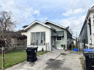 2623 Sage St, New Orleans, LA 70122
