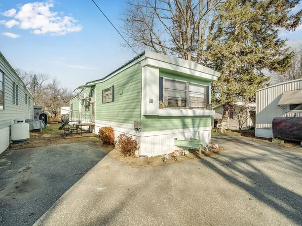 1760 Westover Rd #60, Chicopee, MA 01020