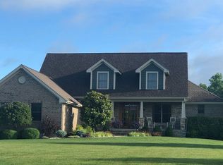 1496 Vicki Ln, Lebanon, OH