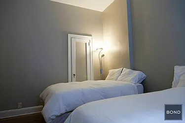 Rented by Bond New York