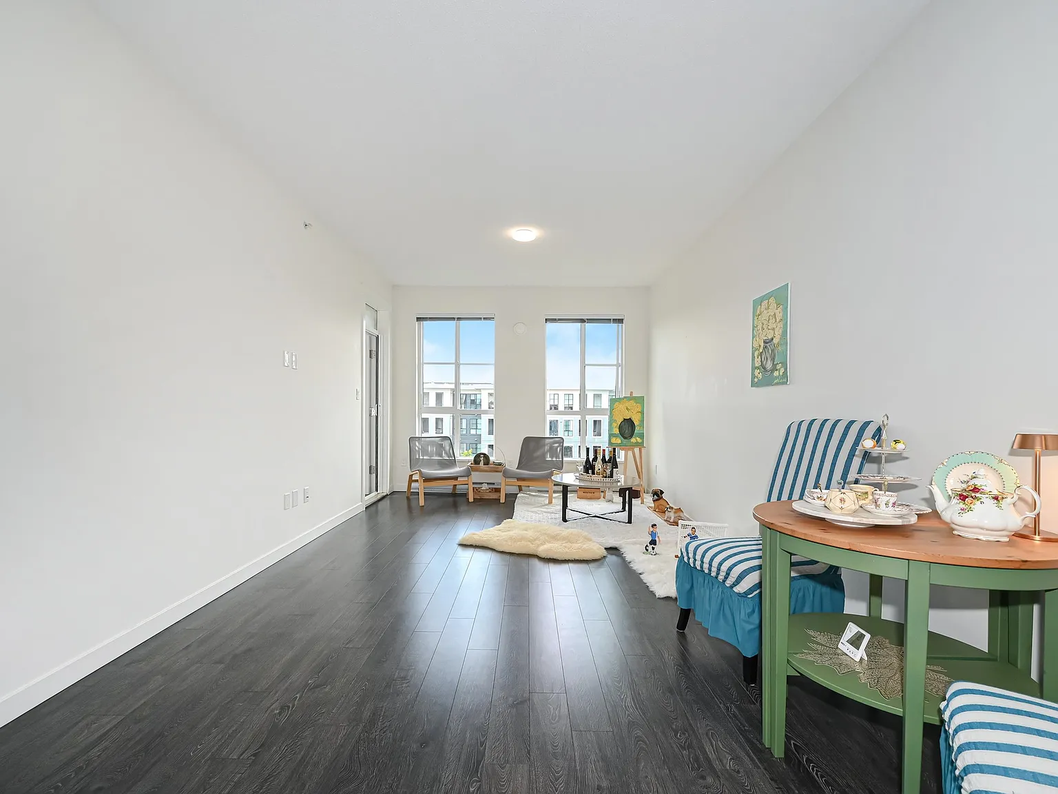 2 bed, 831 sqft, $2,600 — Photo 4