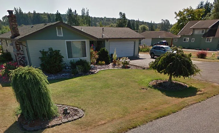 2412 Eureka Ave — Photo 1