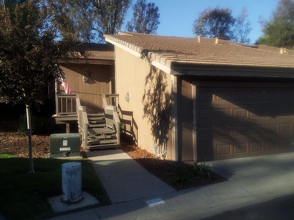 1st image of 452 Windyridge Gln
