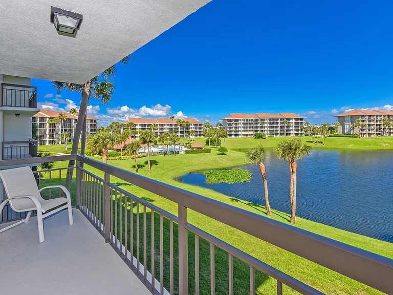 601 S Seas Dr #303 — Photo 23