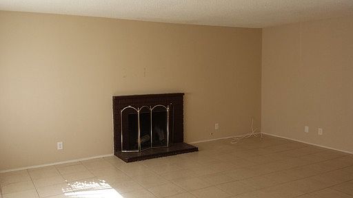4th image of 25368 Lane St APT A