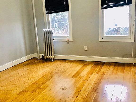 5th image of 268 Virginia Ave APT 6X