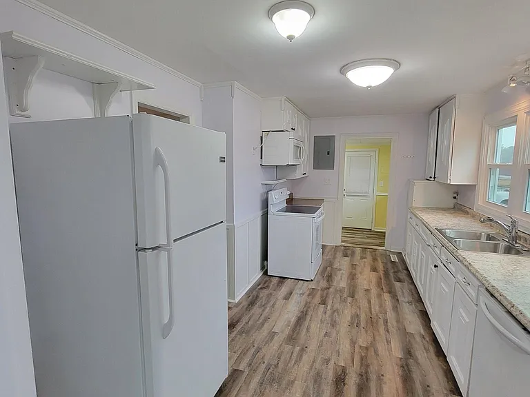 117 Nunn St — Photo 23