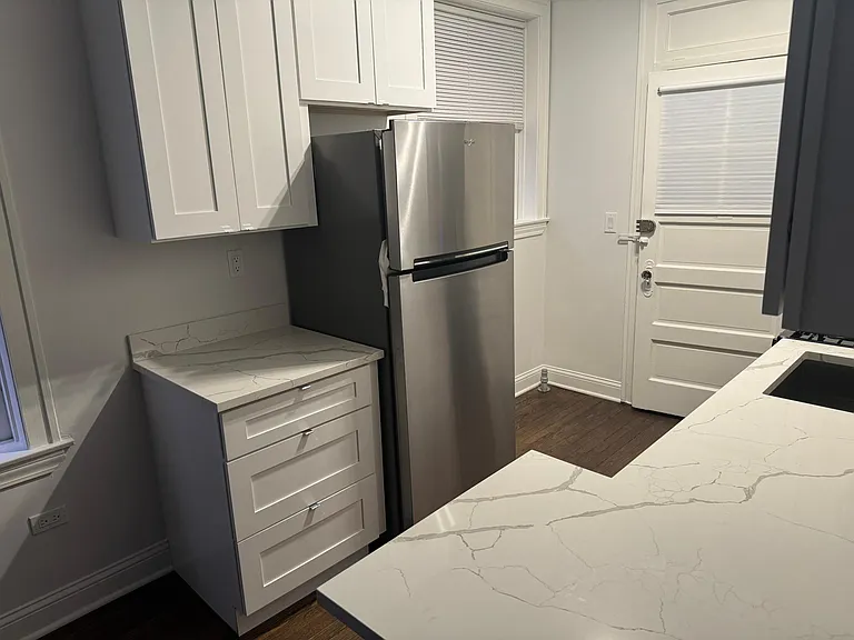 3950 N Bell Ave #1 — Photo 2